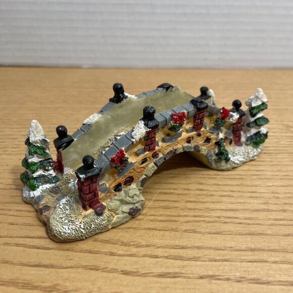 Vtg Cobblestone Corners Christmas Village Set Tree Club House Stone Bridge Pine - Picture 4 of 8